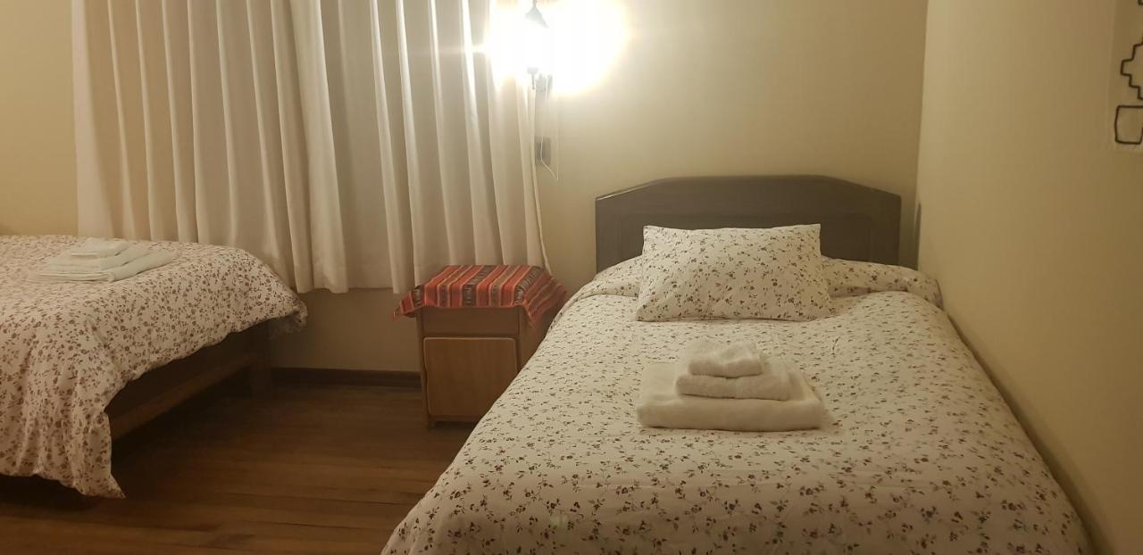 Hostal Utama Comunidad Yumani 외부 사진